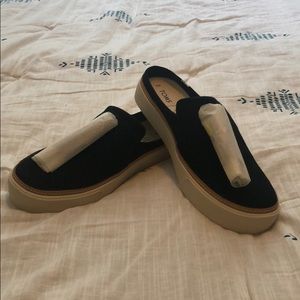 Toms Sunrise Black Suede mules